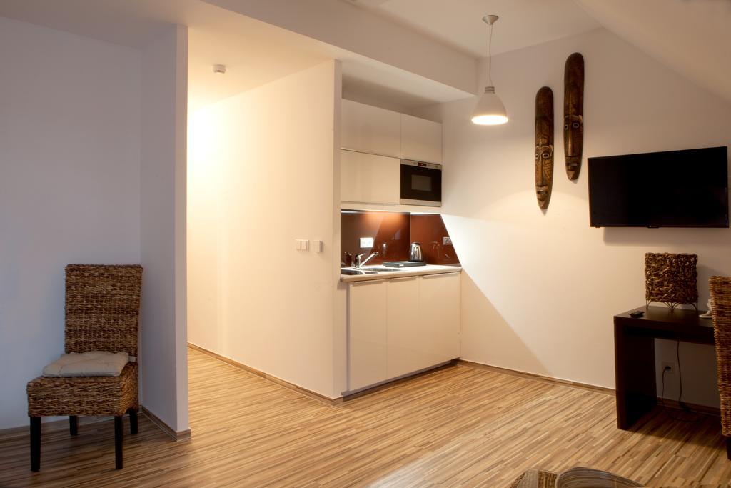 Hotel Koruna Chlumec nad Cidlinou Εξωτερικό φωτογραφία