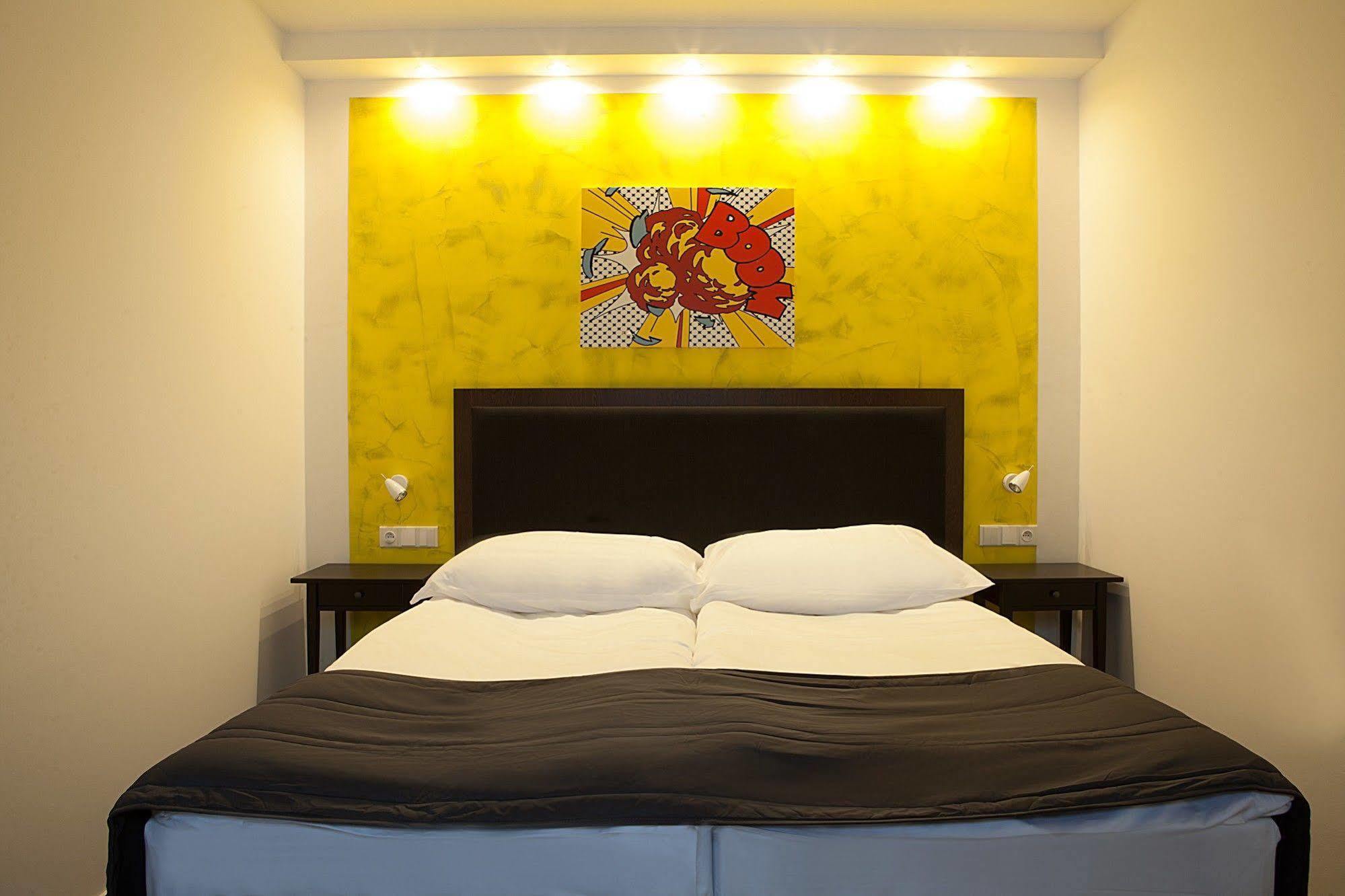 Hotel Koruna Chlumec nad Cidlinou Εξωτερικό φωτογραφία